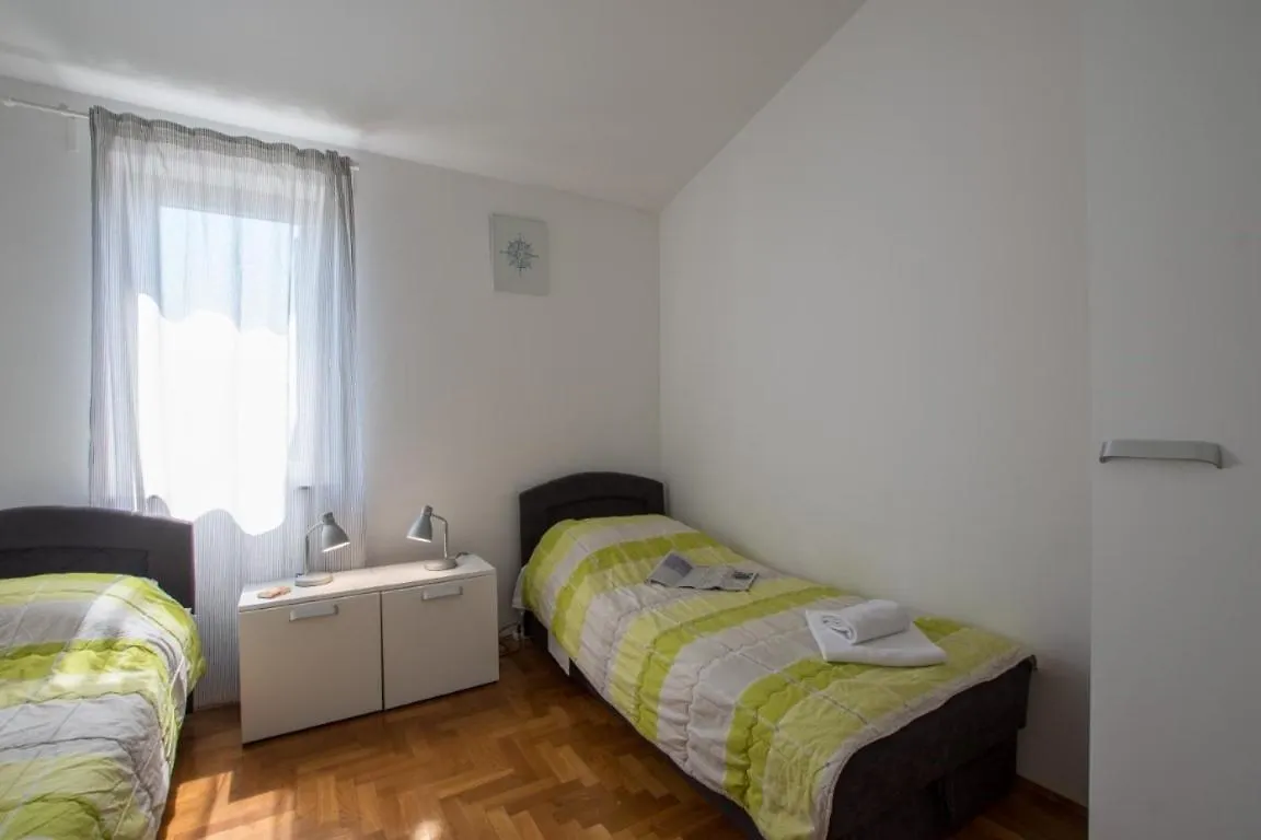 Penzion Apartments Faro Bašanija