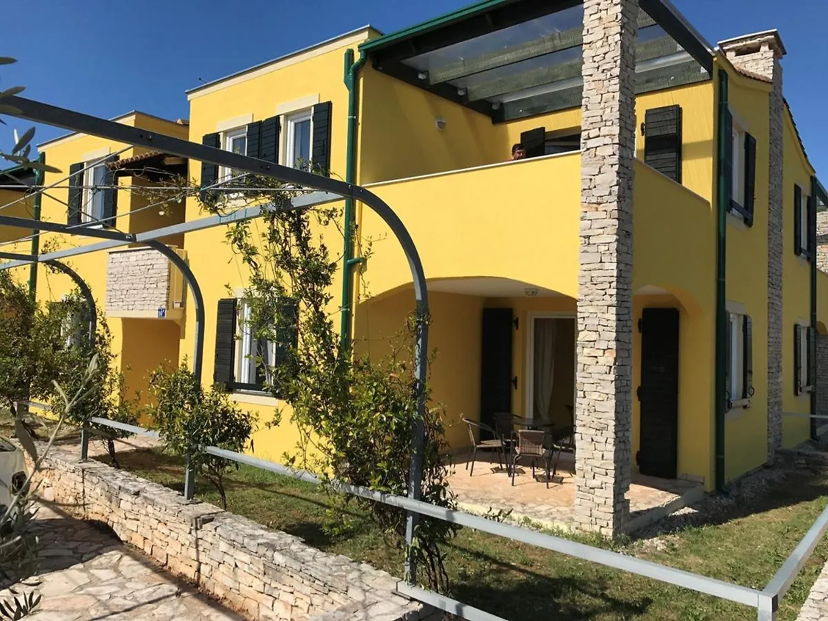 Apartments Faro Bašanija