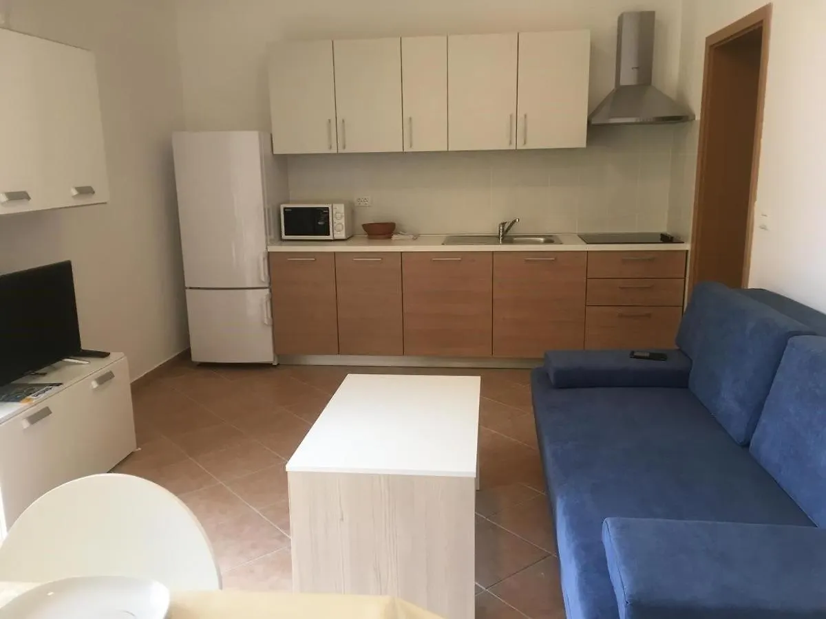 Apartments Faro Bašanija Penzion
