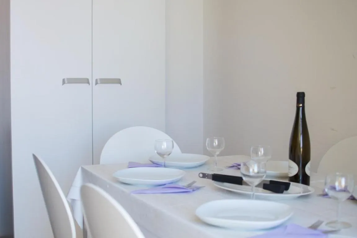 Apartments Faro Bašanija 3*,